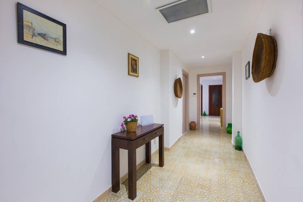 Il Canestro Sardo Cagliari Exteriör bild